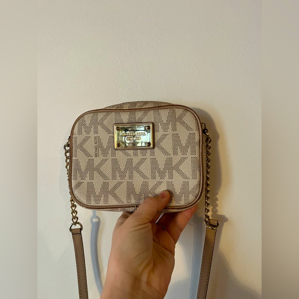 Michael Kors Crossbody Purse